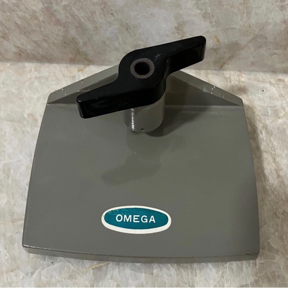 OMEGA Vintage Single Hole Paper Punch